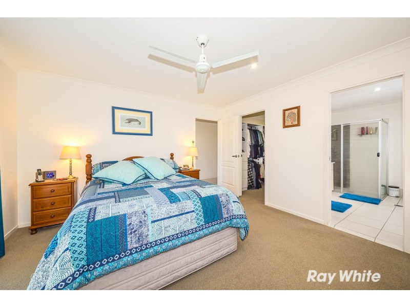 17 Captain Cook Drive, Banksia Beach QLD 4507
