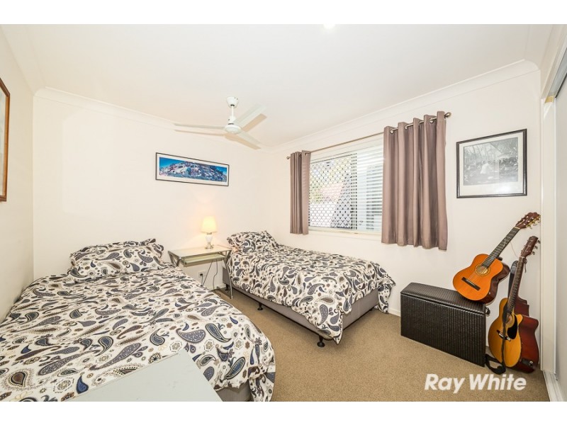 17 Captain Cook Drive, Banksia Beach QLD 4507