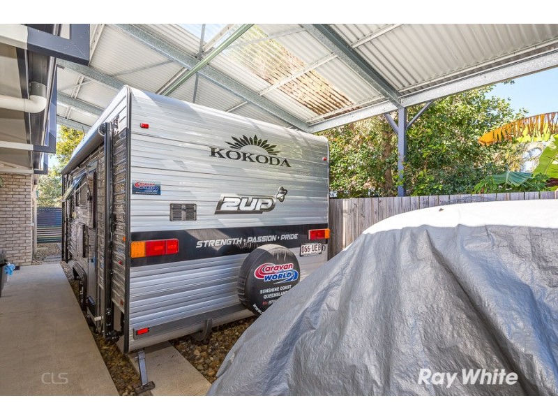 17 Captain Cook Drive, Banksia Beach QLD 4507