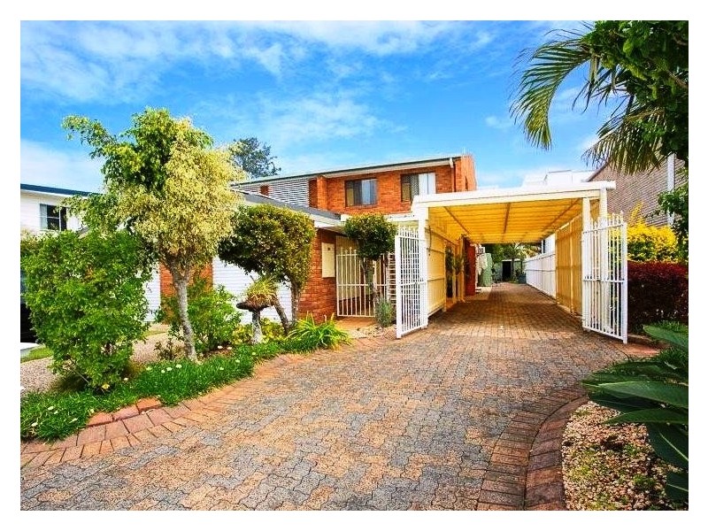 1/42 Bestman Avenue, Bongaree QLD 4507