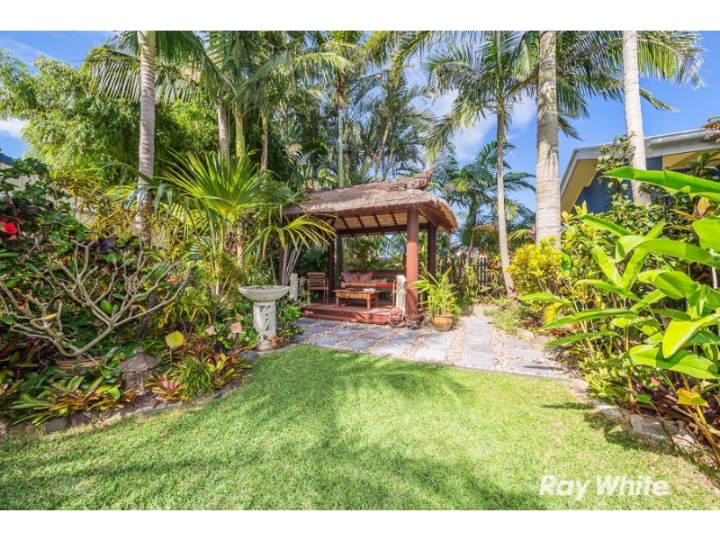 9 Eagle Court, Banksia Beach QLD 4507