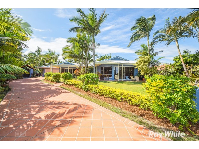 9 Eagle Court, Banksia Beach QLD 4507
