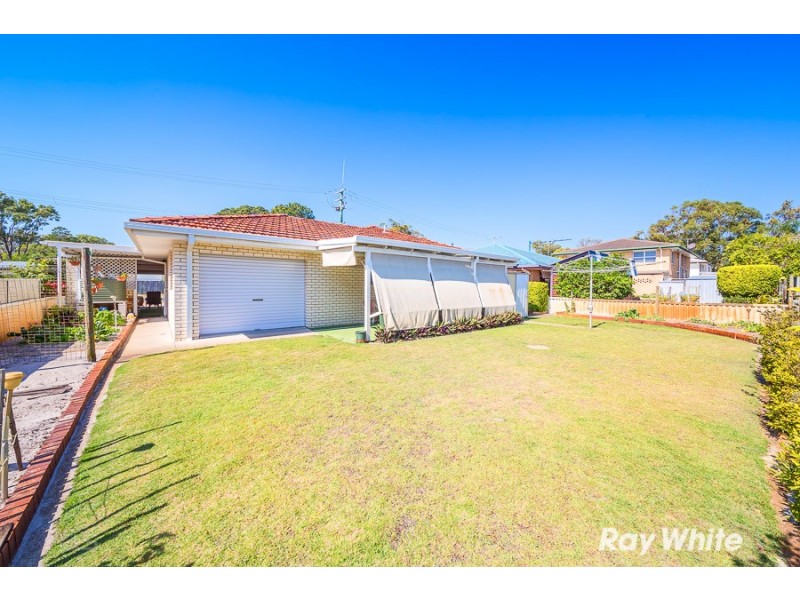 42 Winnett Street, Woorim QLD 4507