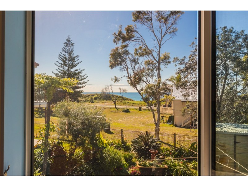 71 North Street, Woorim QLD 4507