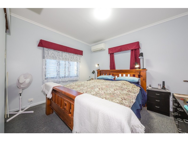 71 North Street, Woorim QLD 4507