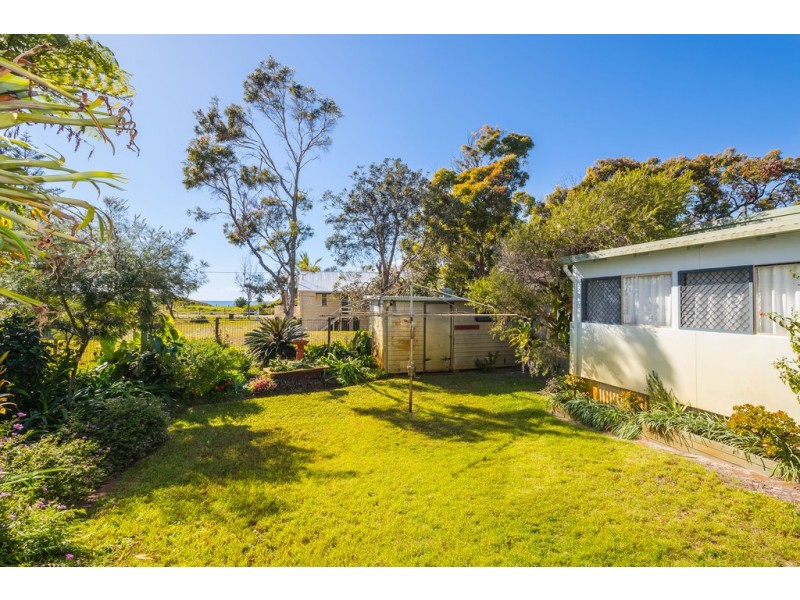 71 North Street, Woorim QLD 4507