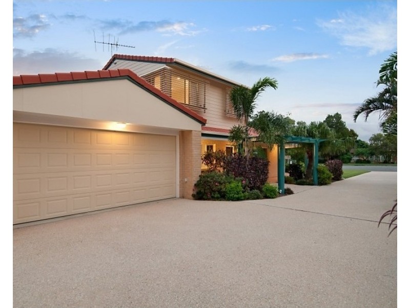 7 Whitby Court, Banksia Beach QLD 4507