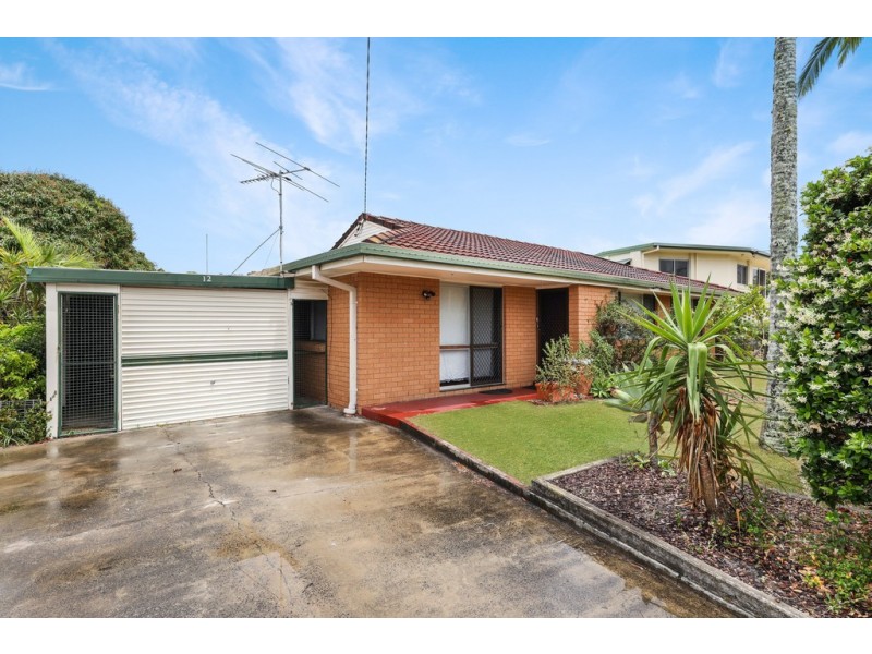 12 Brookes Crescent, Woorim QLD 4507