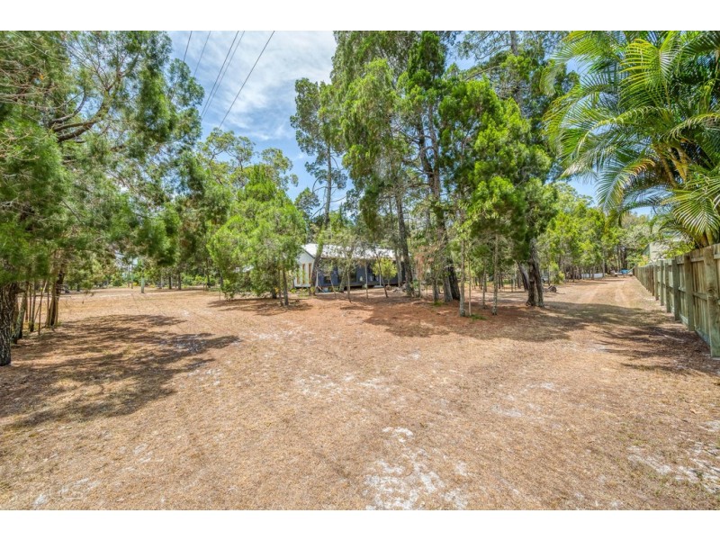 84 White Patch Esplanade, White Patch QLD 4507