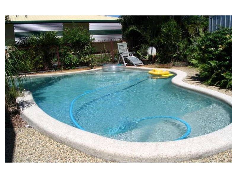 105 Ningi Esplanade, Ningi QLD 4511