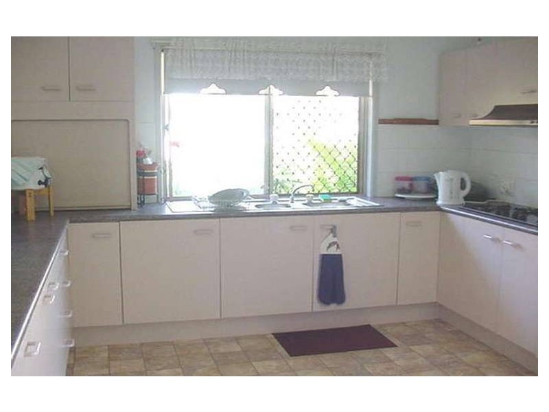 105 Ningi Esplanade, Ningi QLD 4511