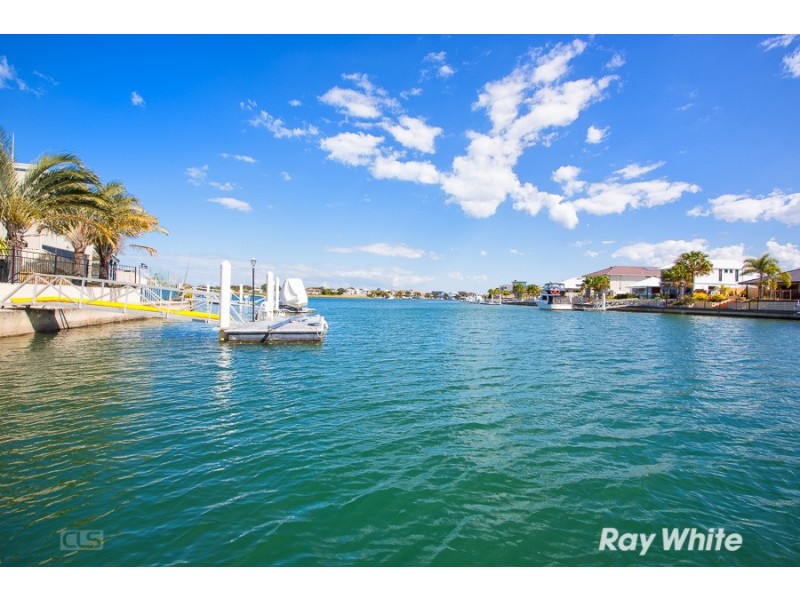 38 Tradewinds Drive, Banksia Beach QLD 4507