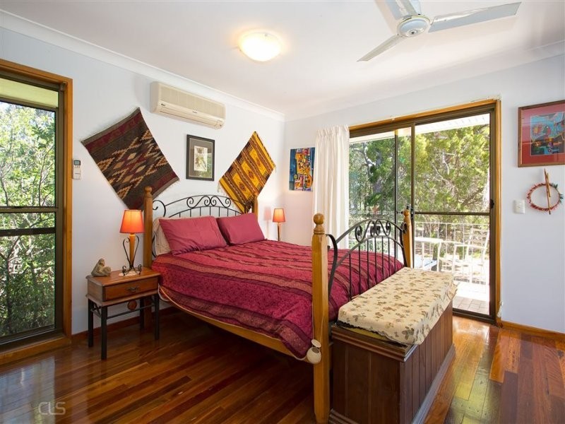 16 Flinders Street, Bongaree QLD 4507