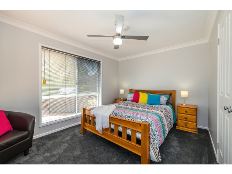 6 Headsail Drive, Banksia Beach QLD 4507