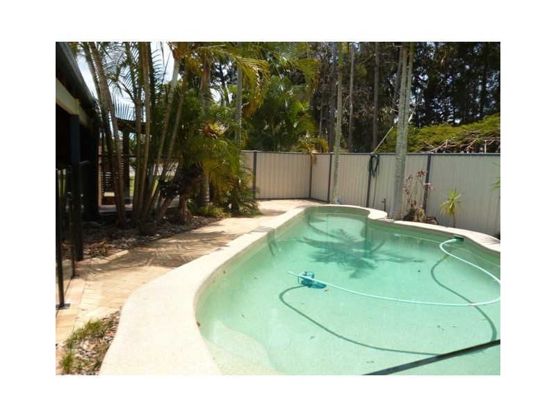 52 Webster Street, Bongaree QLD 4507