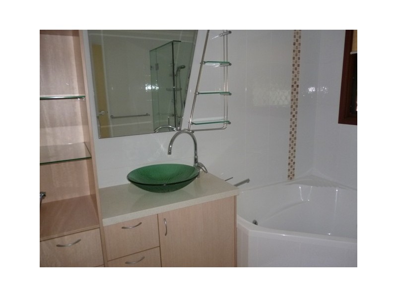 52 Webster Street, Bongaree QLD 4507