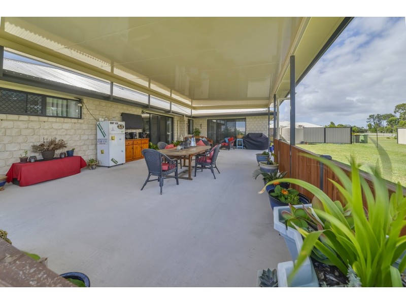 20-22 Sydes Court, Ningi QLD 4511