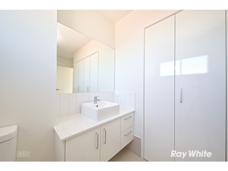 1/2 Blaik Street, Woorim QLD 4507