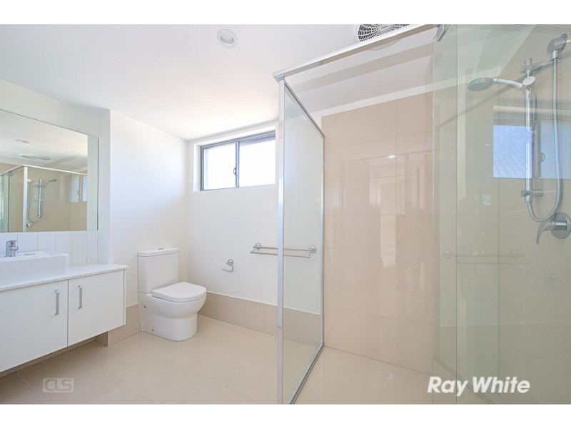 3/2 Blaik Street, Woorim QLD 4507