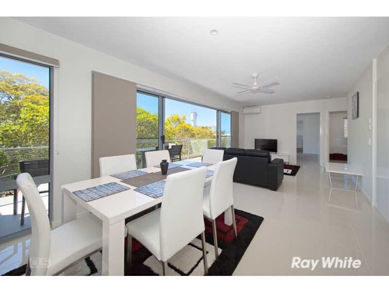 3/2 Blaik Street, Woorim QLD 4507