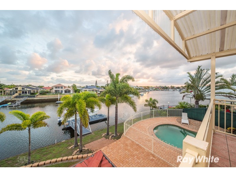 25 Dugong Crescent, Banksia Beach QLD 4507