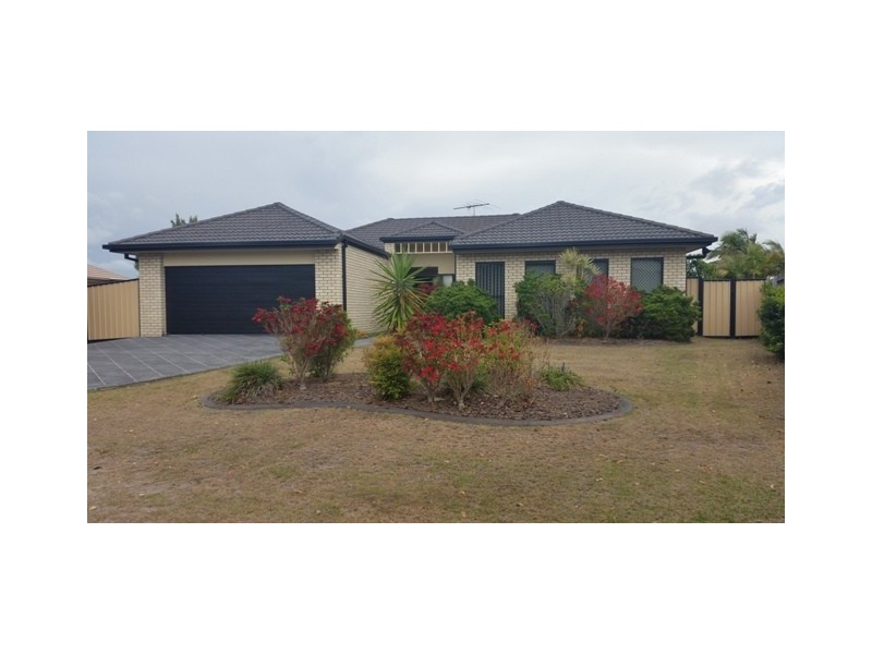 30 Topsail Circuit, Banksia Beach QLD 4507