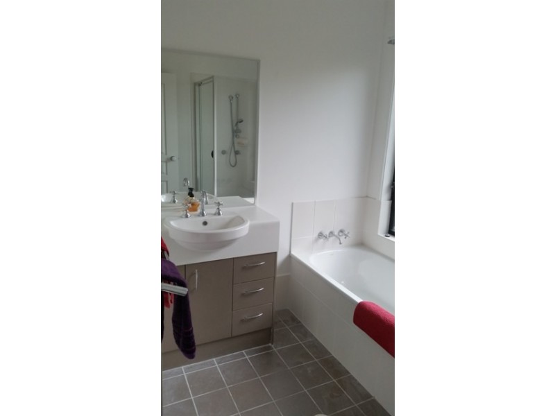 30 Topsail Circuit, Banksia Beach QLD 4507