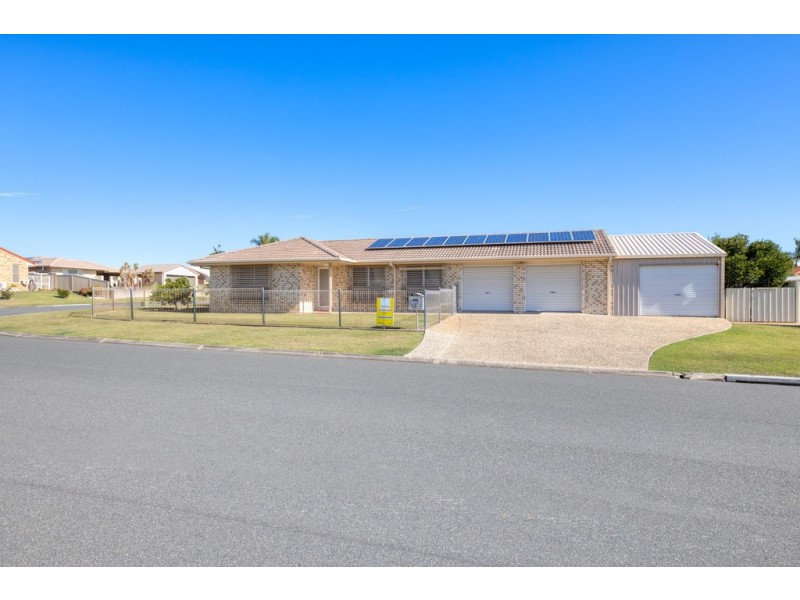 4 Lawn Street, Bongaree QLD 4507