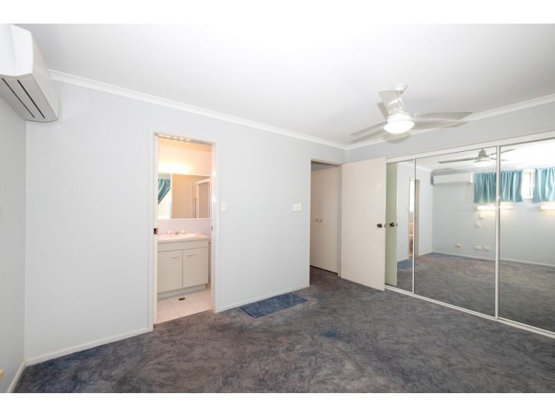 4 Lawn Street, Bongaree QLD 4507
