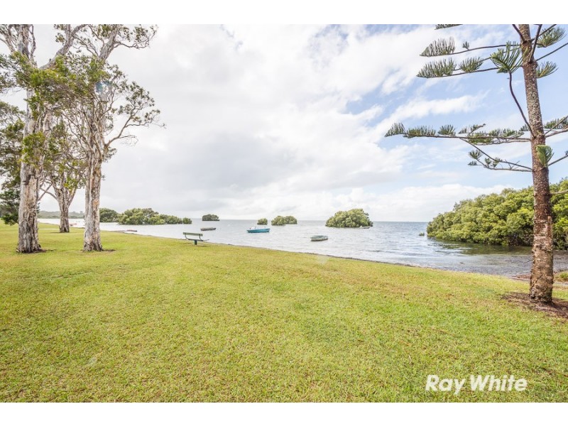 16 May Street, Godwin Beach QLD 4511
