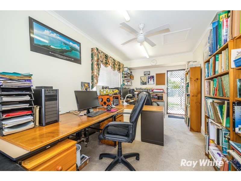 6 Durham Court, Sandstone Point QLD 4511