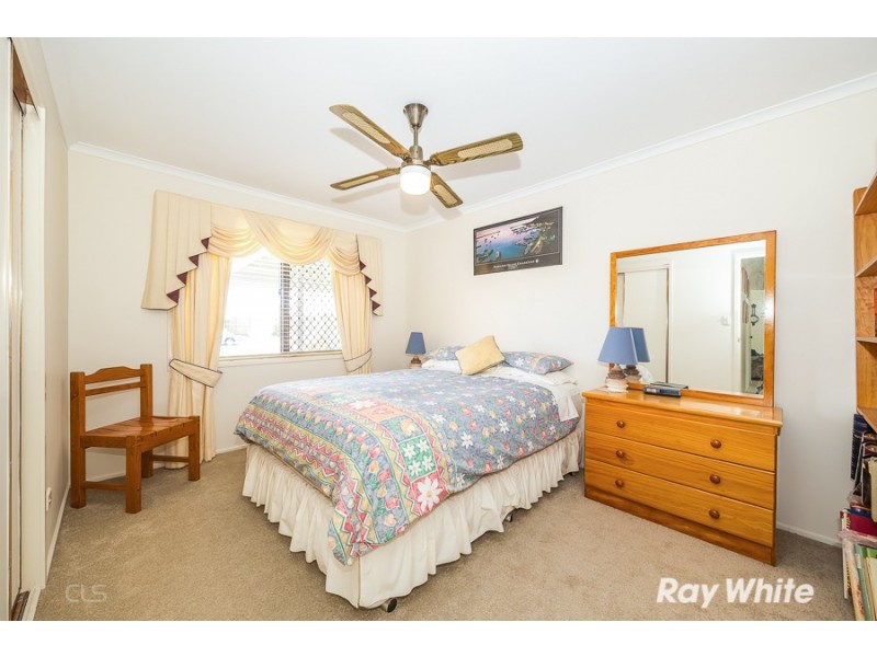 6 Durham Court, Sandstone Point QLD 4511