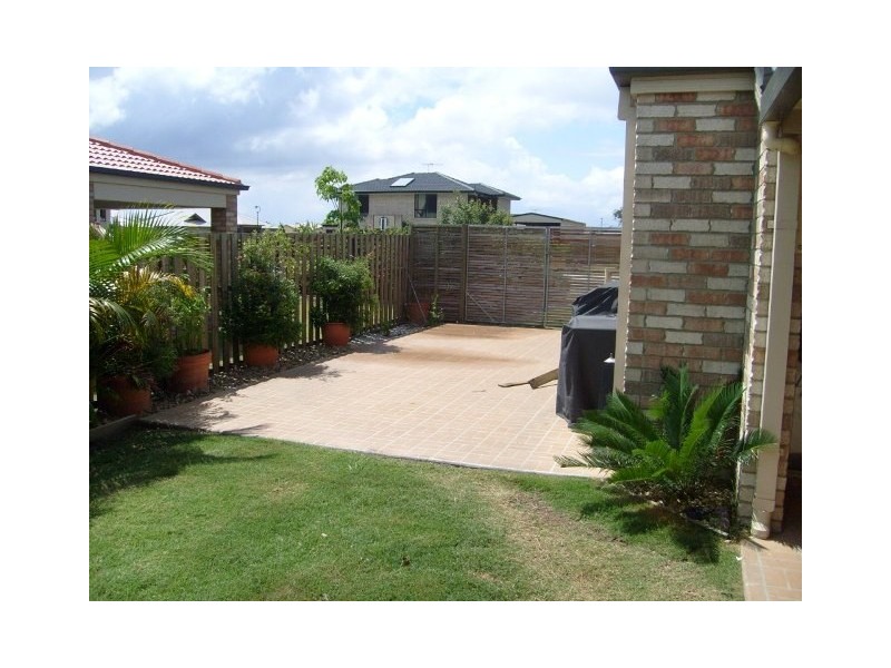 Sandstone Point QLD 4511