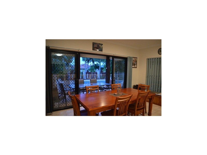 1 Swordfish Place, Banksia Beach QLD 4507