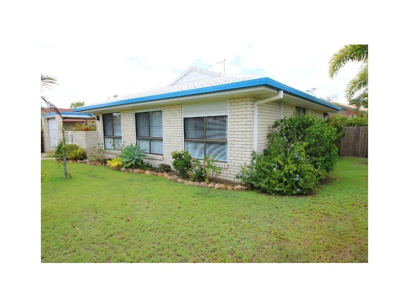 26 Hawaii Crescent, Banksia Beach QLD 4507
