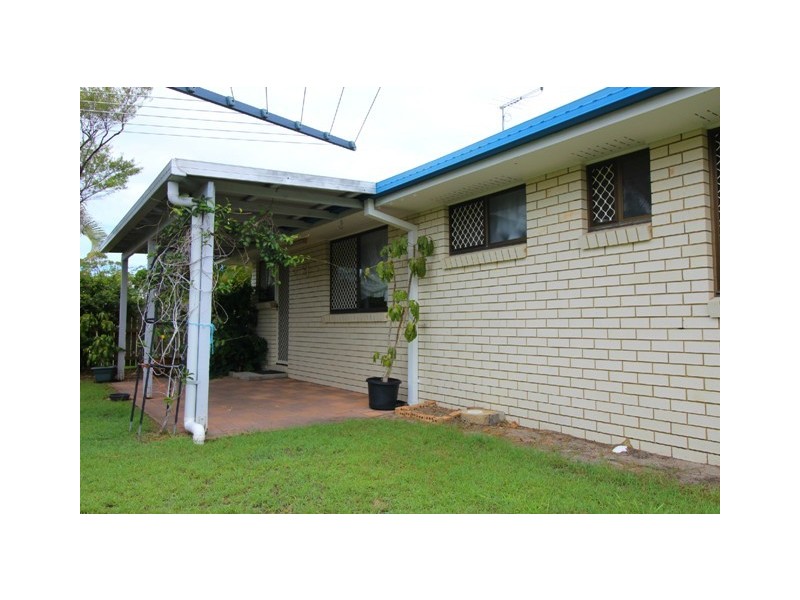 26 Hawaii Crescent, Banksia Beach QLD 4507