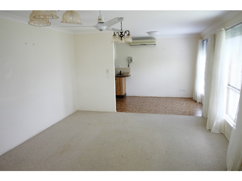 26 Hawaii Crescent, Banksia Beach QLD 4507