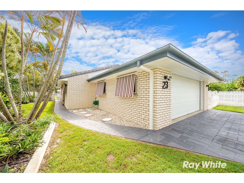 23 Howard Court, Sandstone Point QLD 4511