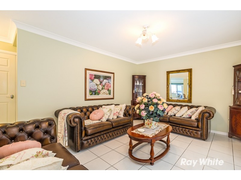 23 Howard Court, Sandstone Point QLD 4511