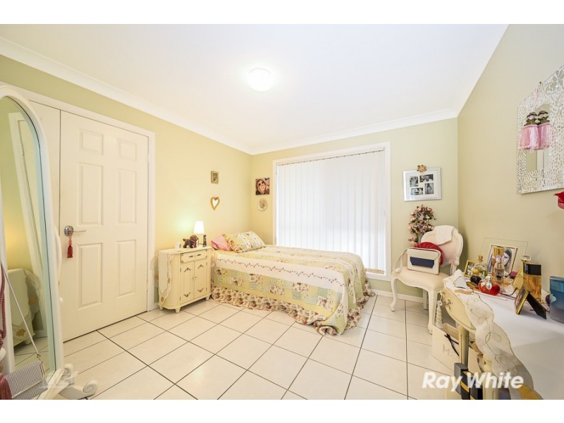 23 Howard Court, Sandstone Point QLD 4511