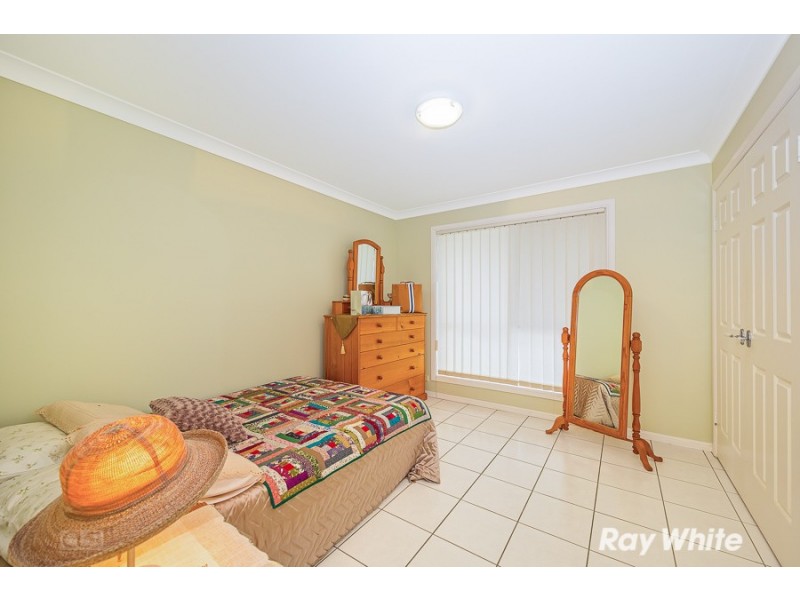 23 Howard Court, Sandstone Point QLD 4511