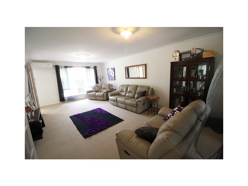 57 Ningi Esplanade, Ningi QLD 4511