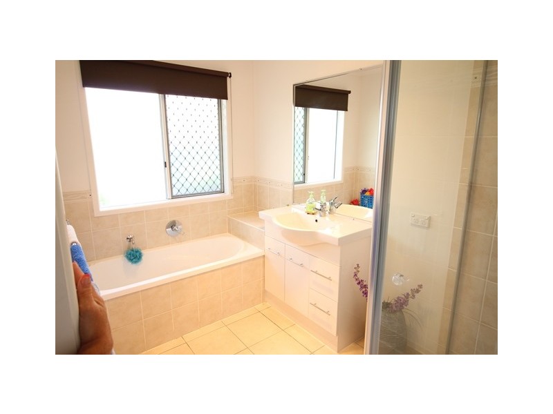 57 Ningi Esplanade, Ningi QLD 4511