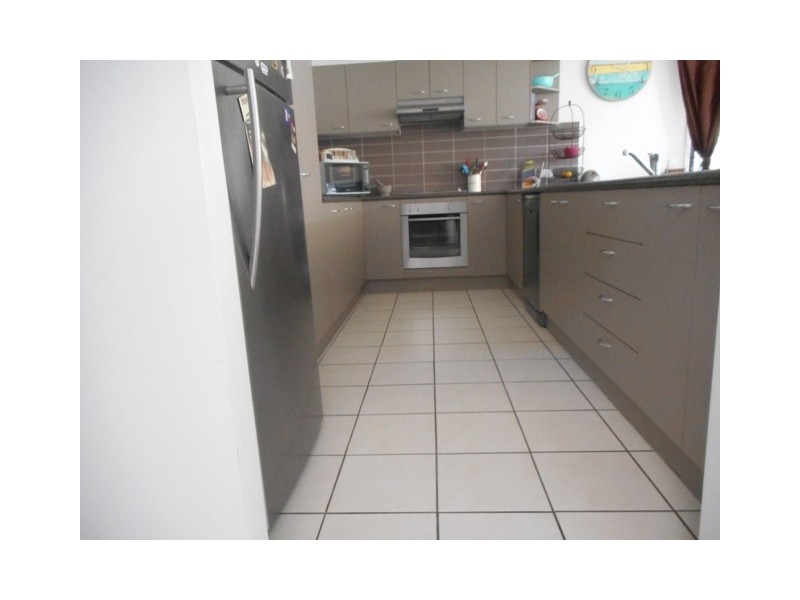 Sandstone Point QLD 4511