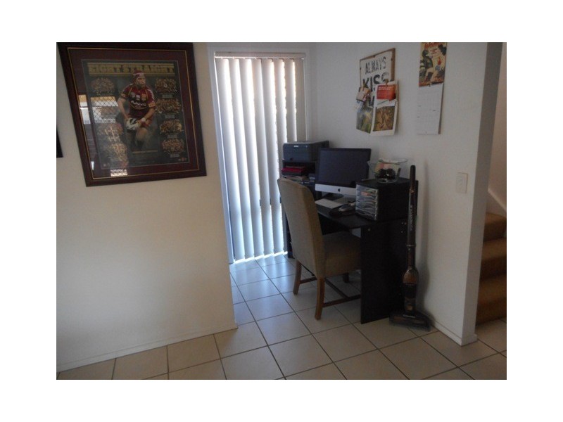 Sandstone Point QLD 4511