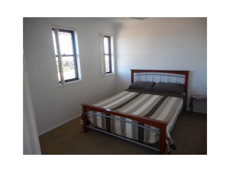 Sandstone Point QLD 4511