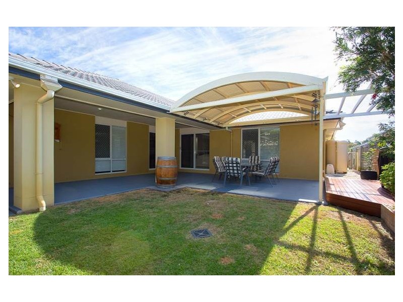 25 Barklya Crescent, Bongaree QLD 4507