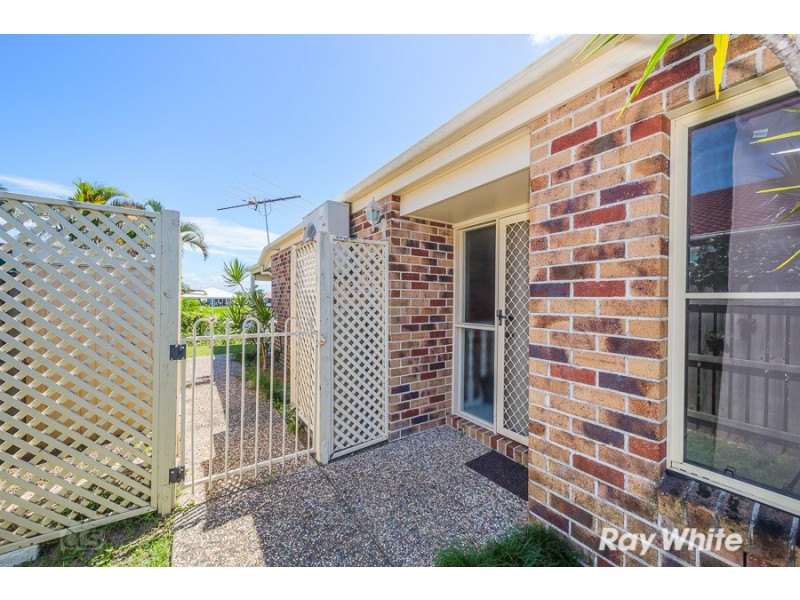 1/11 Pentas Drive, Bongaree QLD 4507