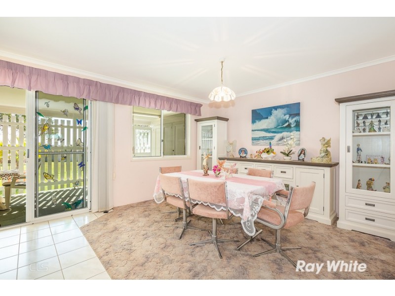 13 Kirk Place, Sandstone Point QLD 4511