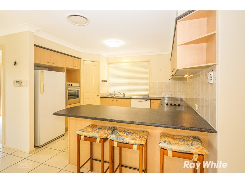 8 Yellowfin Place, Banksia Beach QLD 4507